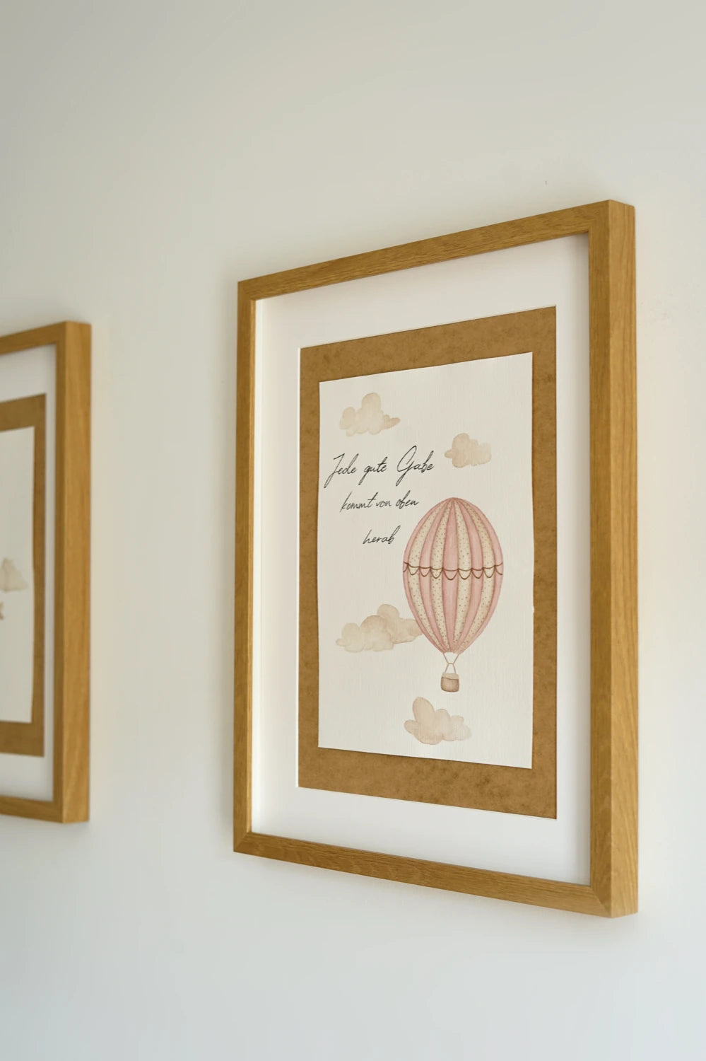 Selbstgemachtes Aquarellbild mit Heißluftballon und Bibelvers im Holz Bilderrahmen 