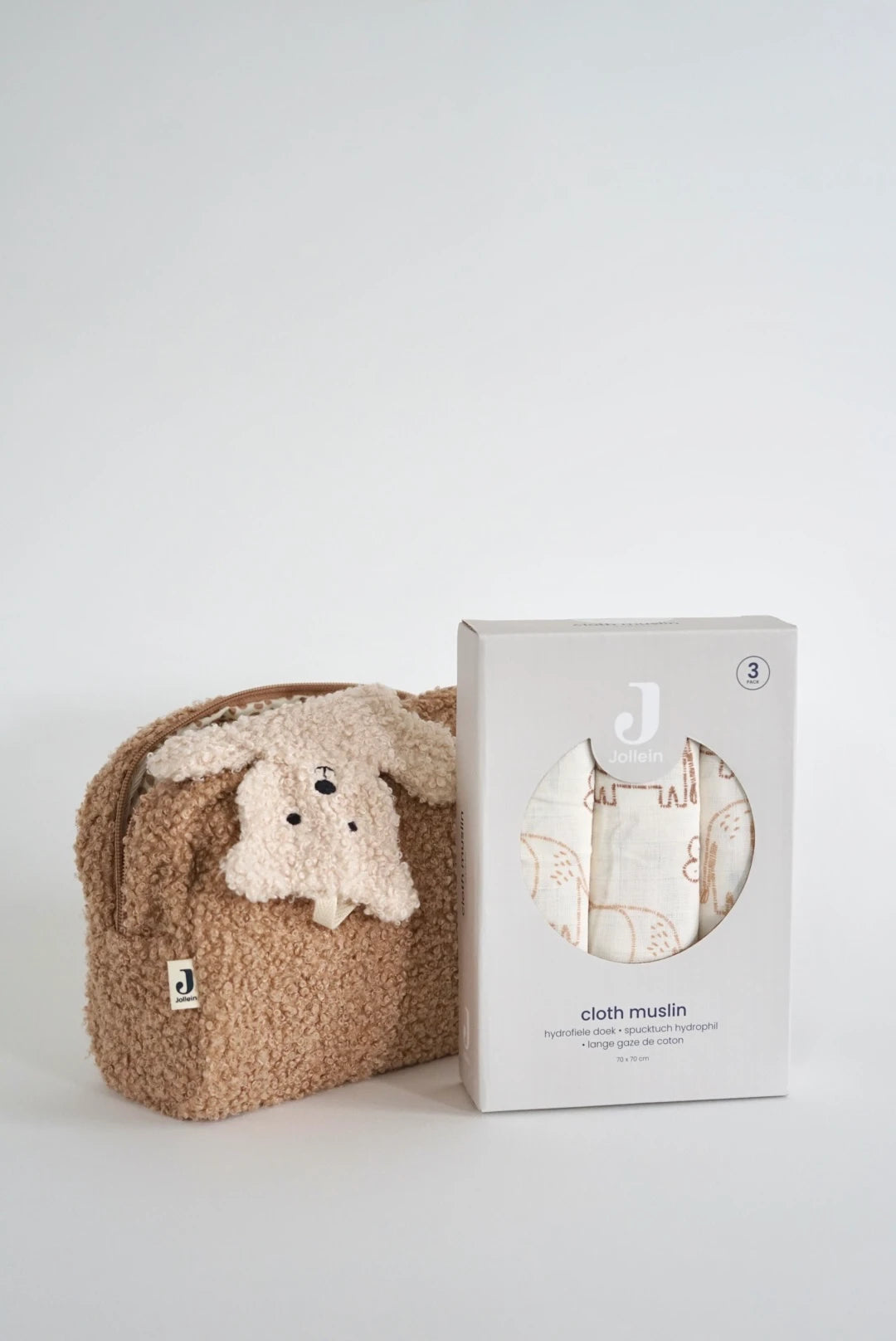 Eine schön Gestaltete Geschenkbox für Neugeborene von swz-art mit Beutel in teddystoff, ein Schmusetuch Teddy Bear und ein 3er Set spücktücher mit Elefant muster